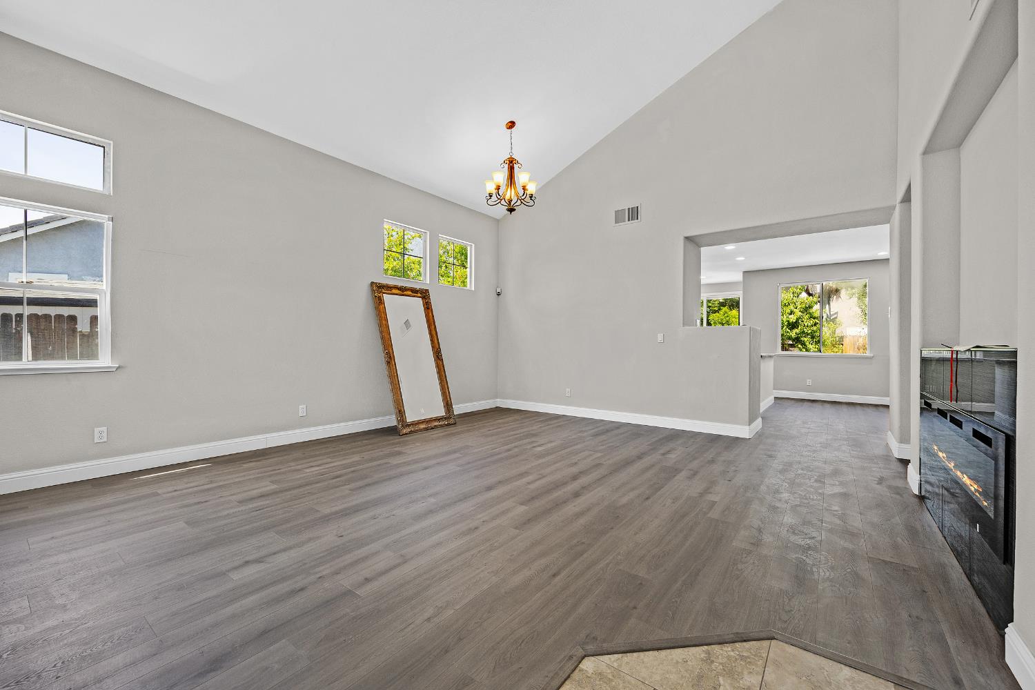 2963 Rugby Court