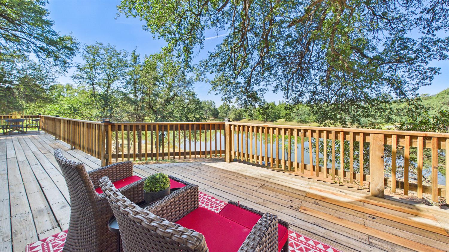 22499 Vilas Lane