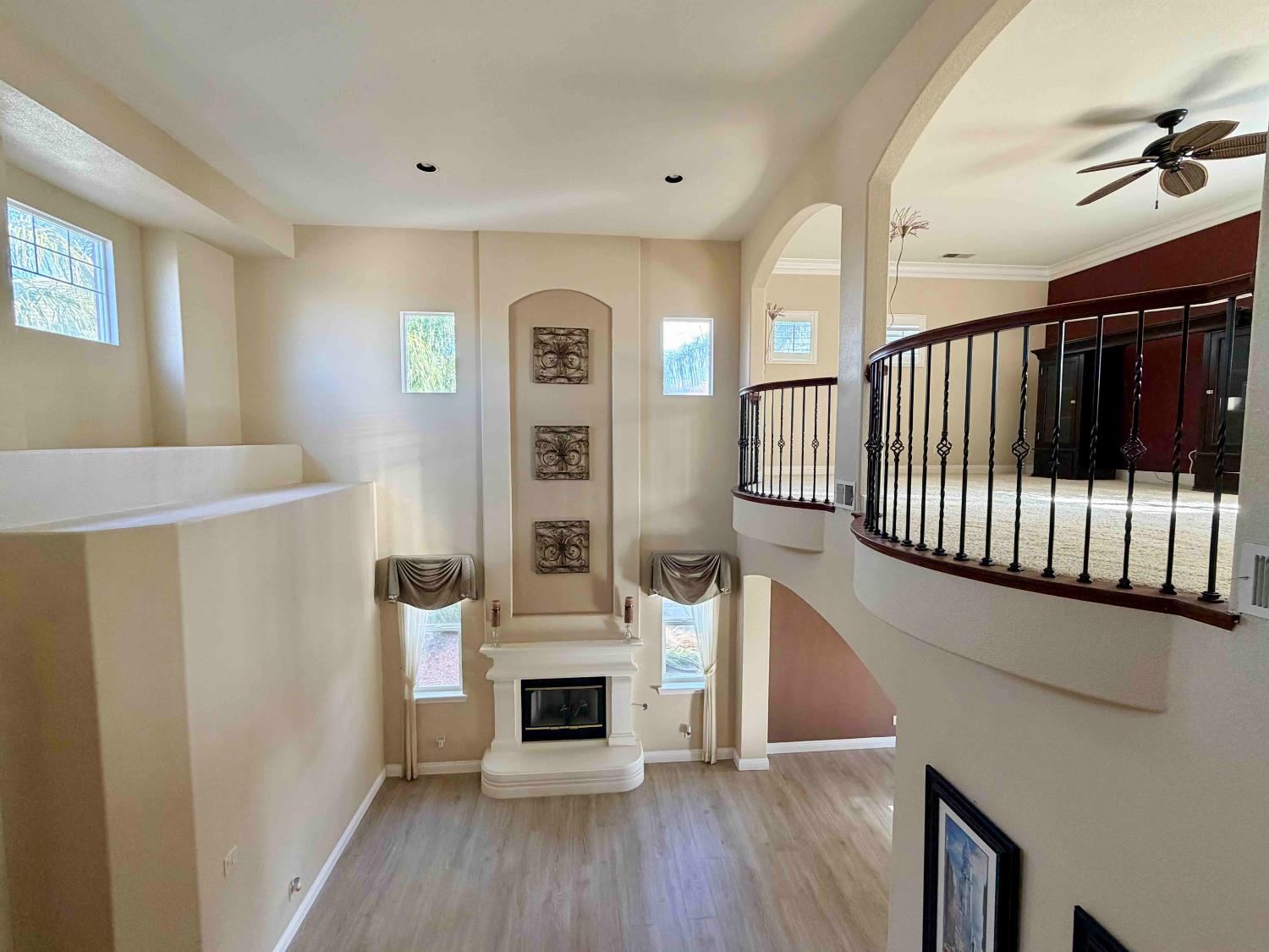 9737 Mountain Vista Circle