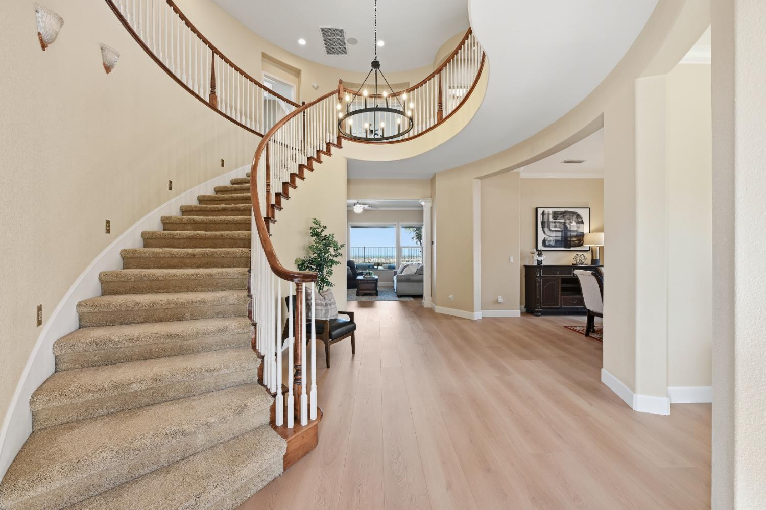 3070 Black Oak Drive