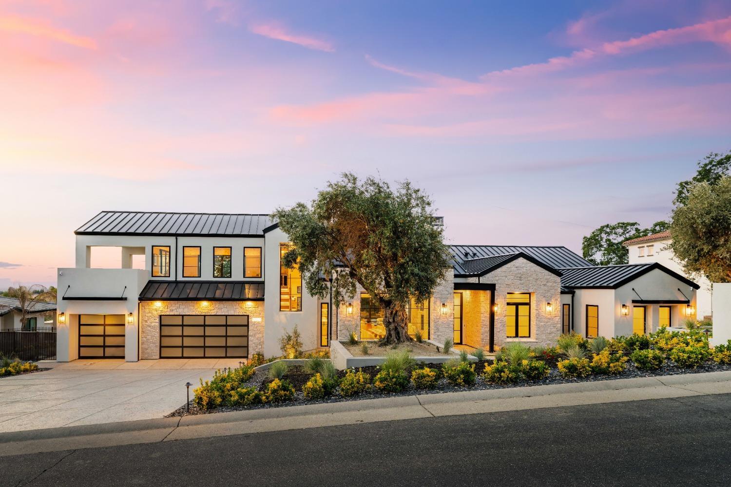 3355 Vista De Madera