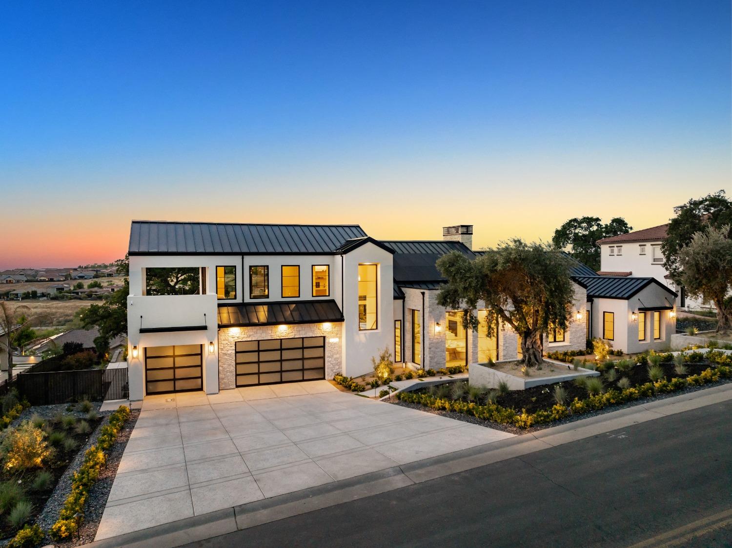 3355 Vista De Madera