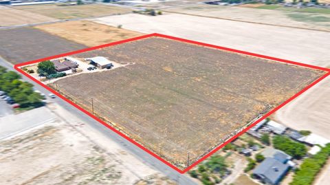 307 Dianne Drive Turlock CA 95380
