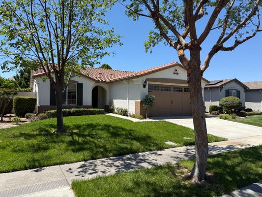2443 PLUMCREEK LN, MANTECA, CA 95336 - Image 3a44497c8e0be872871f1f27682dbd2e/582494699
