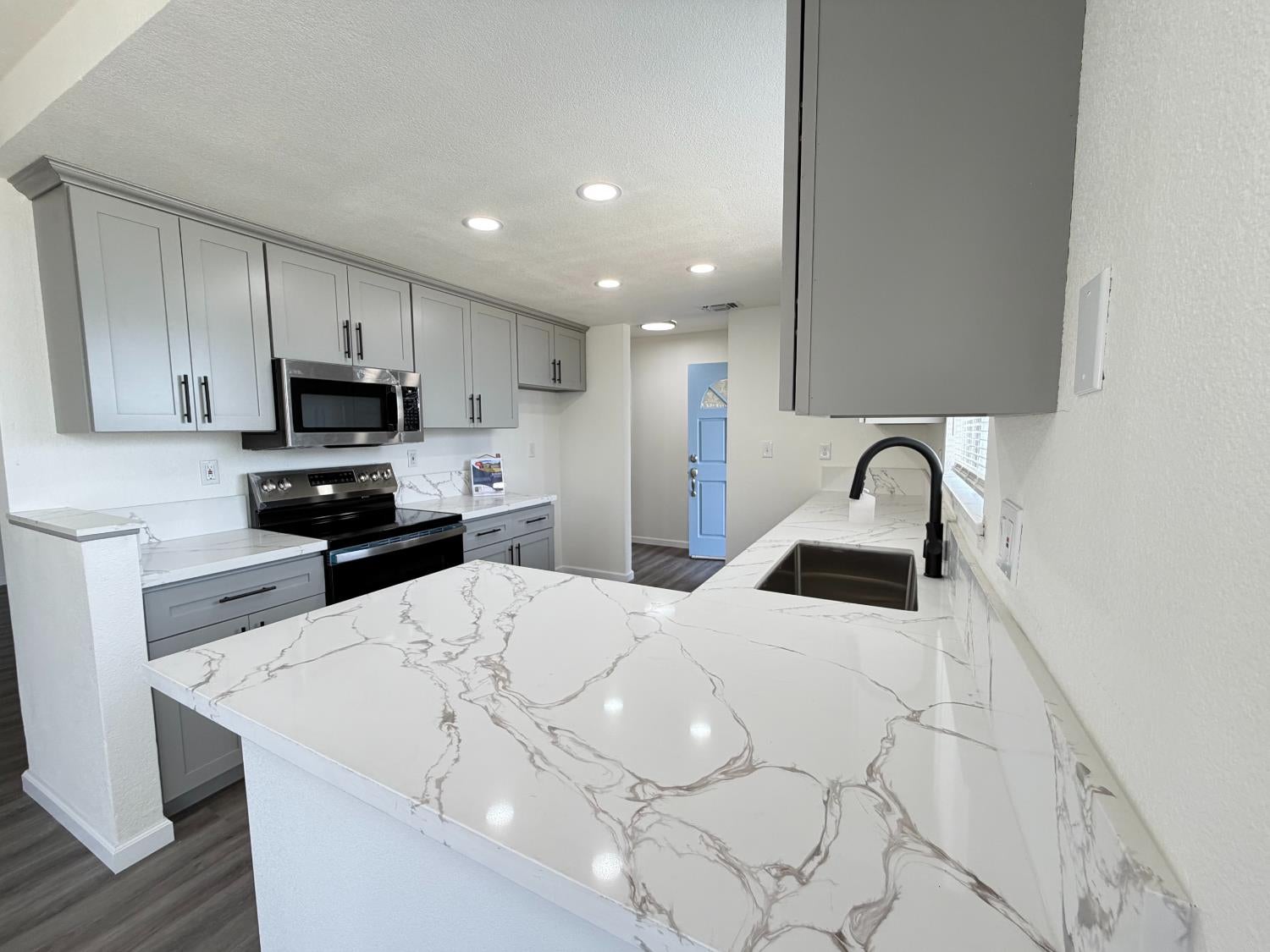 27 Valley Crest Court
