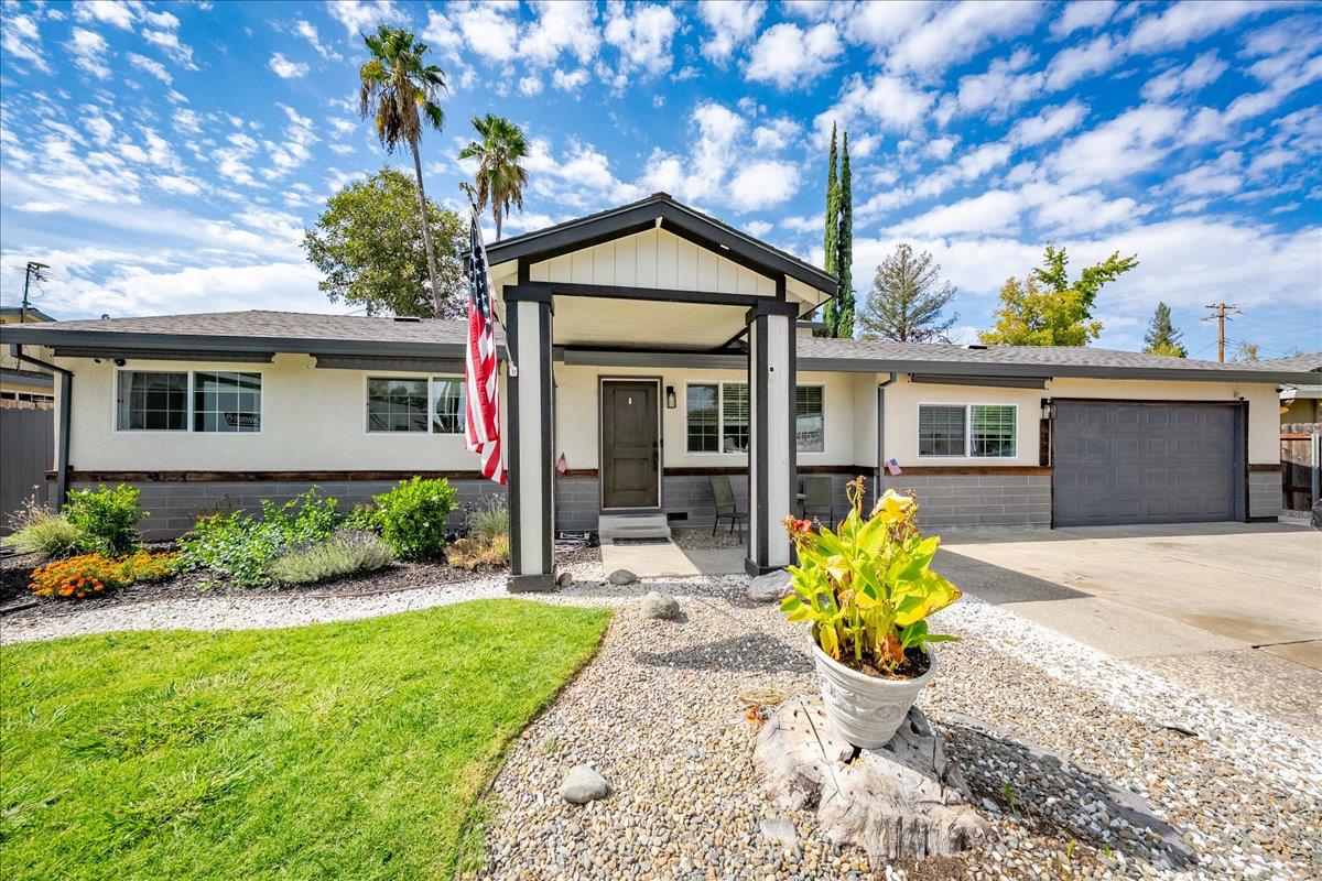 4243 Glenridge Drive