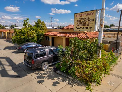 1407 W 16th Street Merced CA 95340