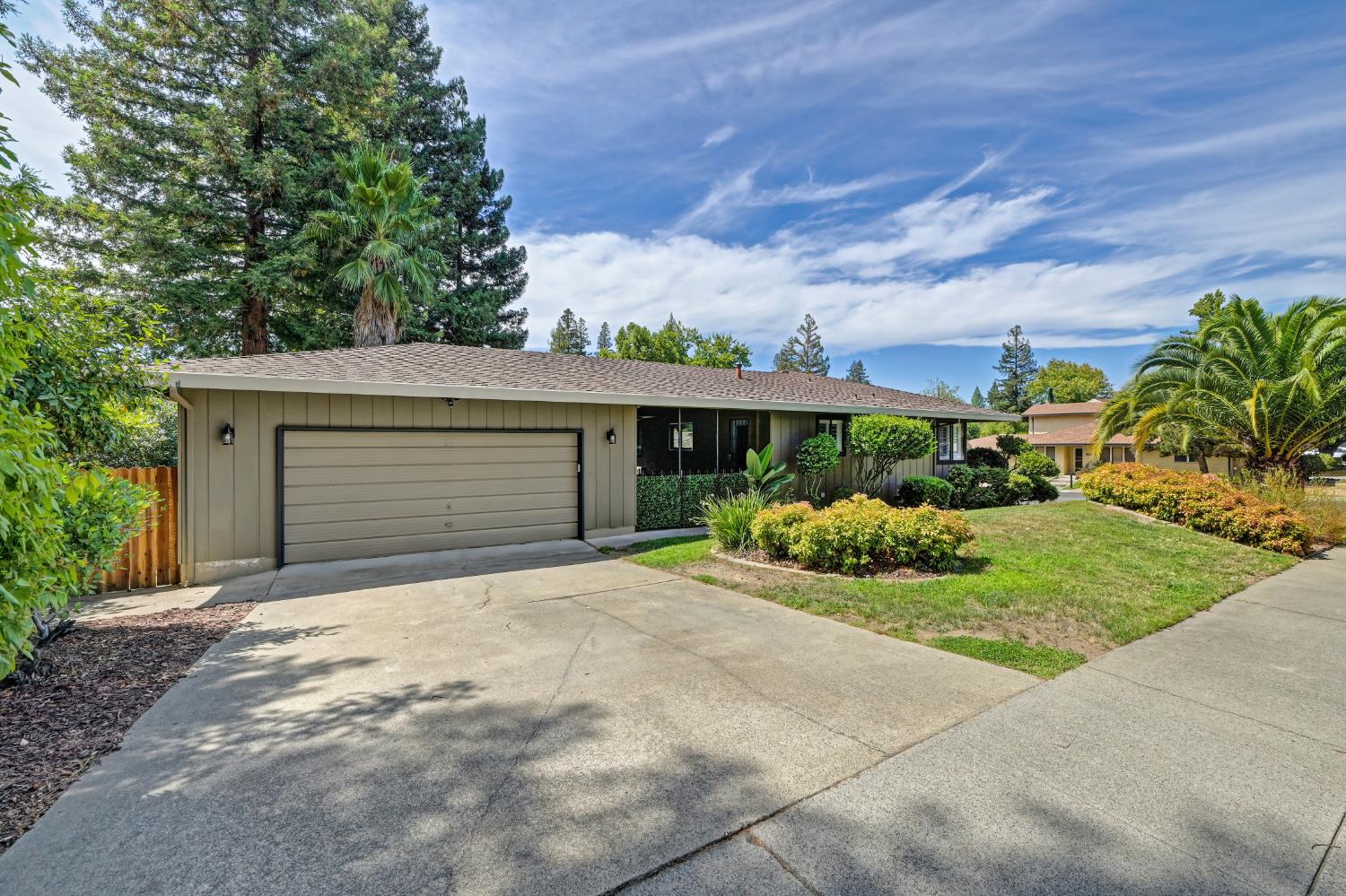 7850 Wildridge Drive