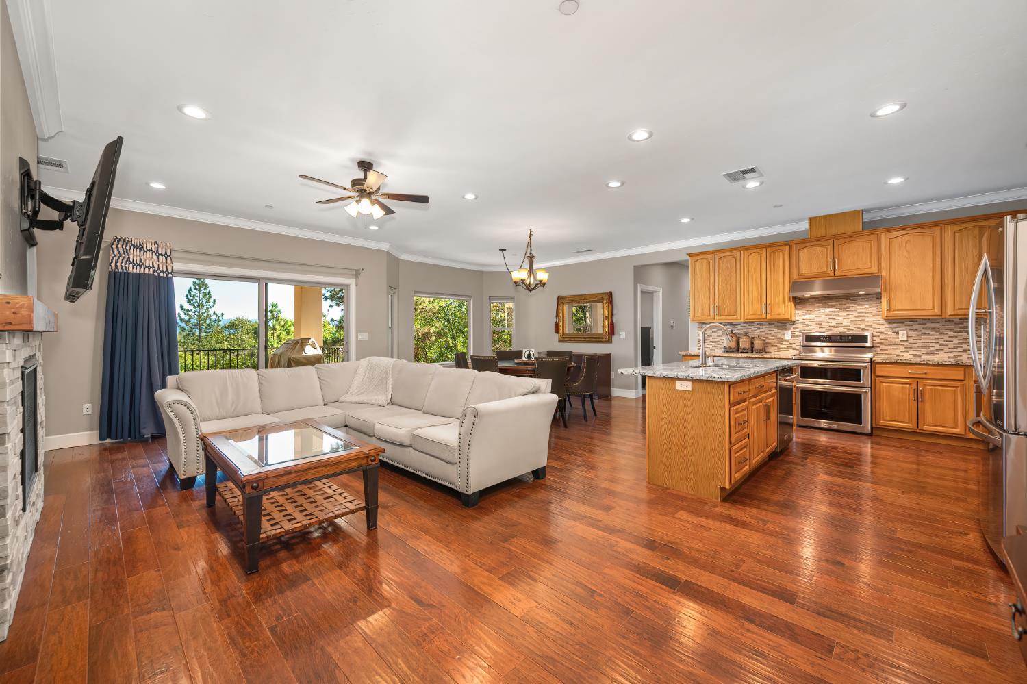 6225 Green Ridge Drive