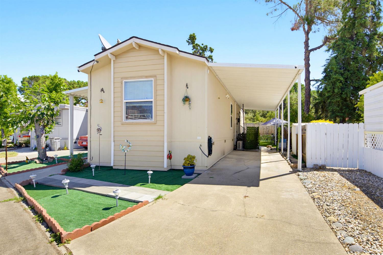 1535 Amy Drive