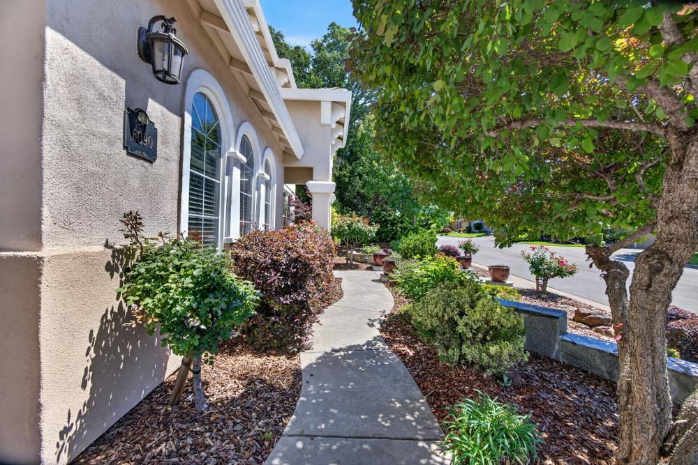 6090 Lockridge Drive