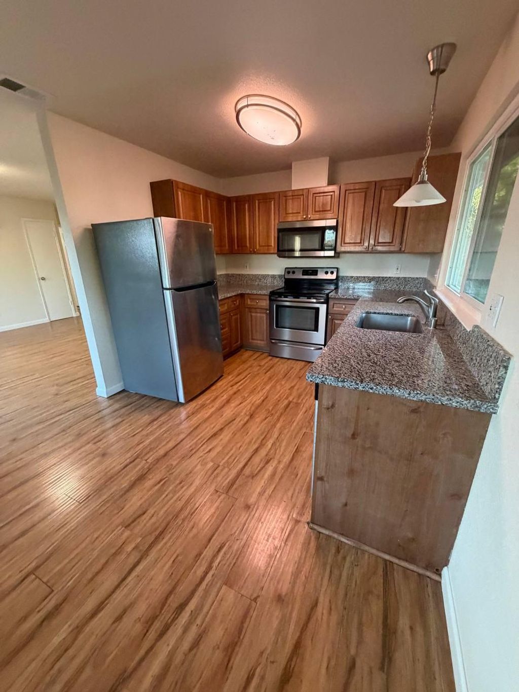 Photo of 5930 Saddleback Way, Sacramento, CA 95823 (MLS # 226024377)