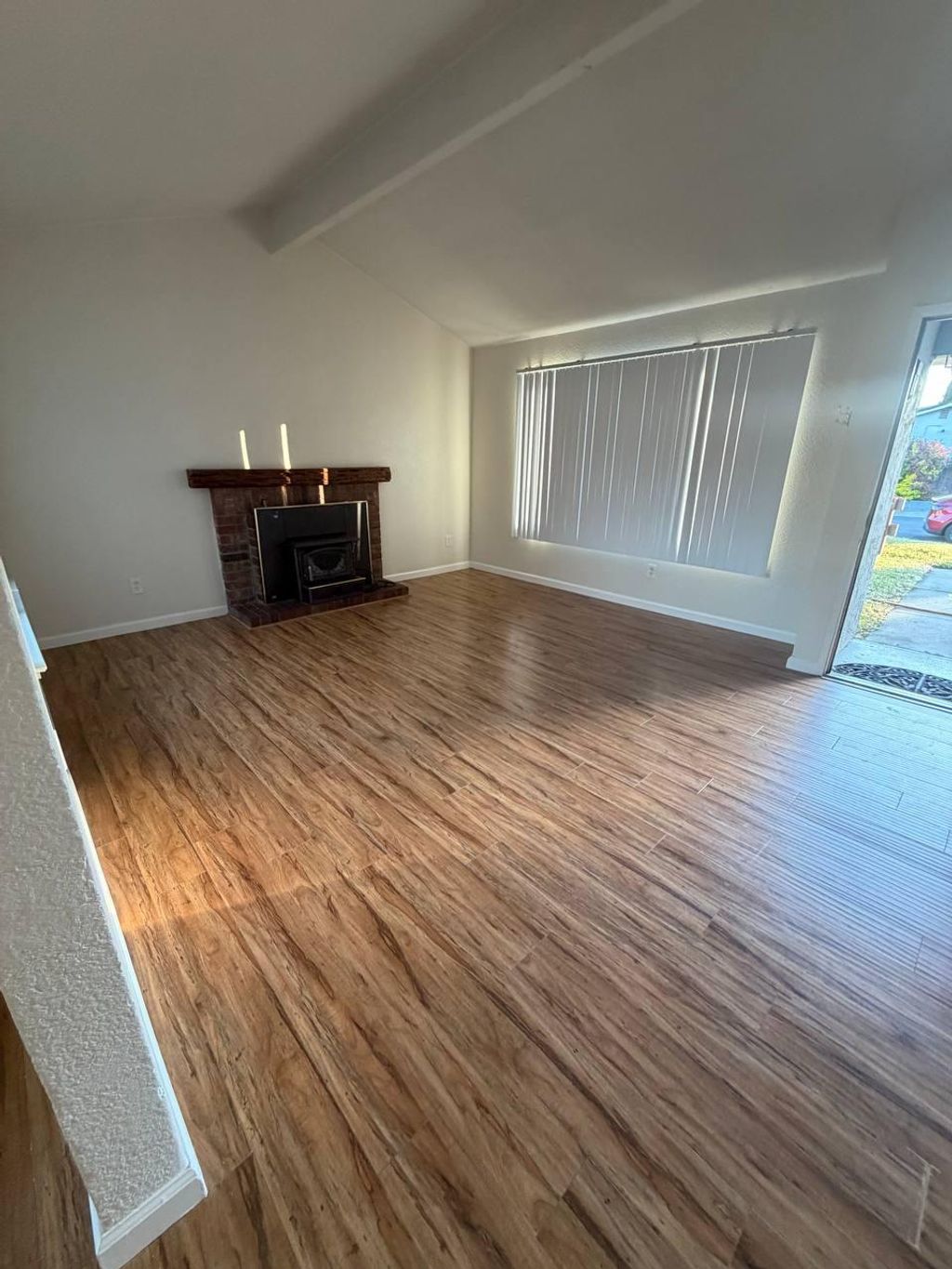 Photo of 5930 Saddleback Way, Sacramento, CA 95823 (MLS # 226024377)