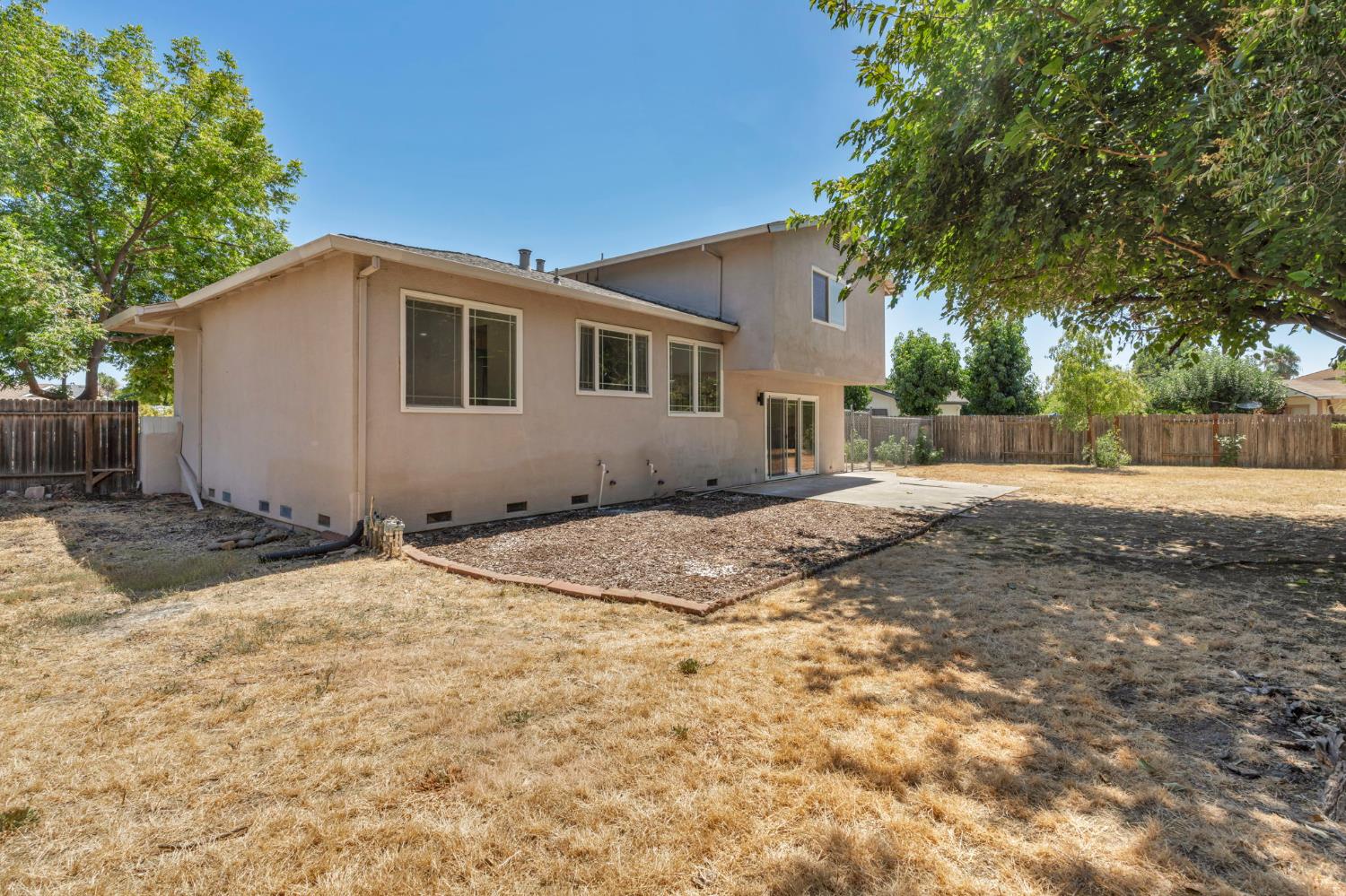 15 Sepalo Court