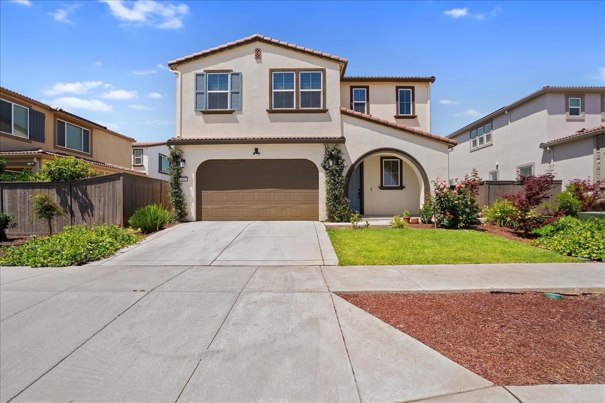 5667 Littlestone Street