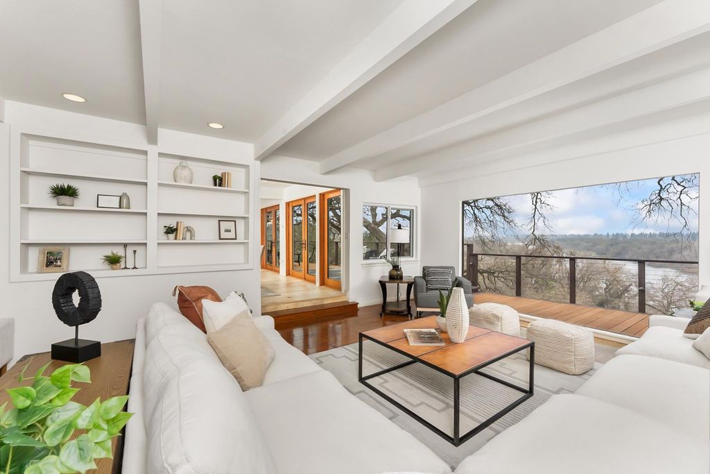 Photo of 8218 Finisterre Court, Fair Oaks, CA 95628 (MLS # 226036543)