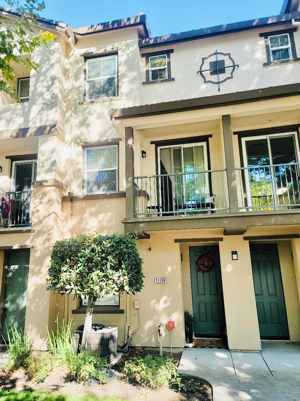 Photo of 50 Regency Park Circle #11106, Sacramento, CA 95835 (MLS # 225134809)