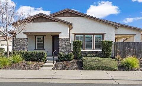 2574 Carmelo Court Lodi CA 95242