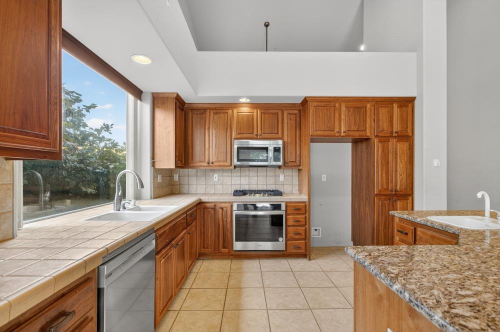 3026 Vila Flor Place