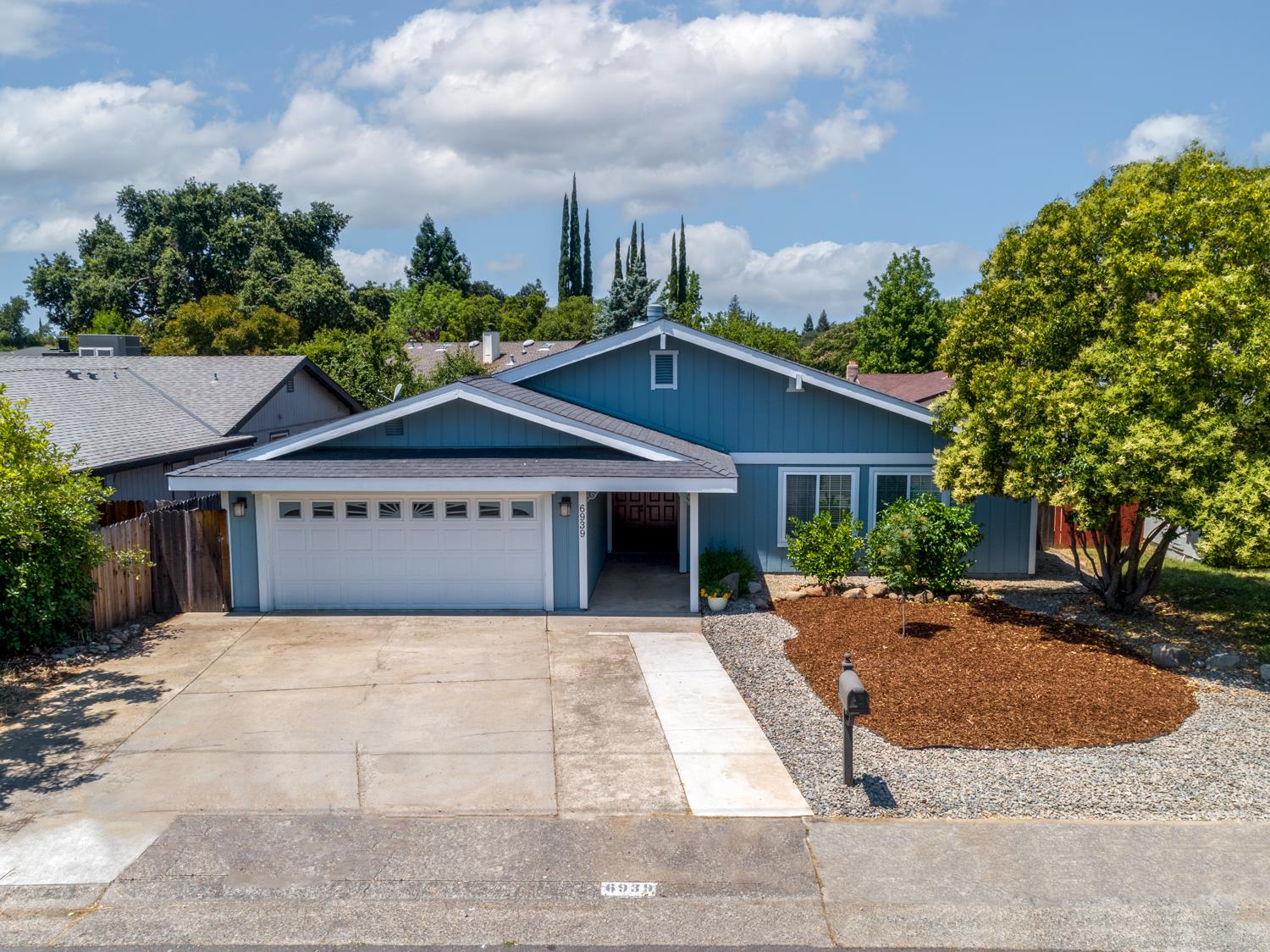 6939 Cross Drive