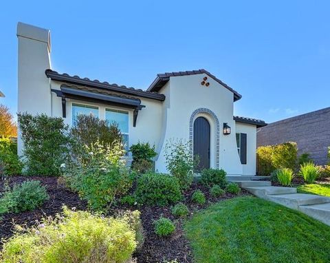 2341 Bronze Star Way Sacramento CA 95818