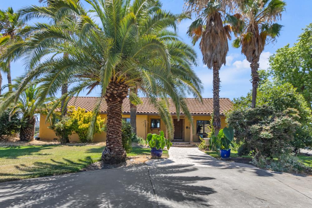 6780 McCourtney Road