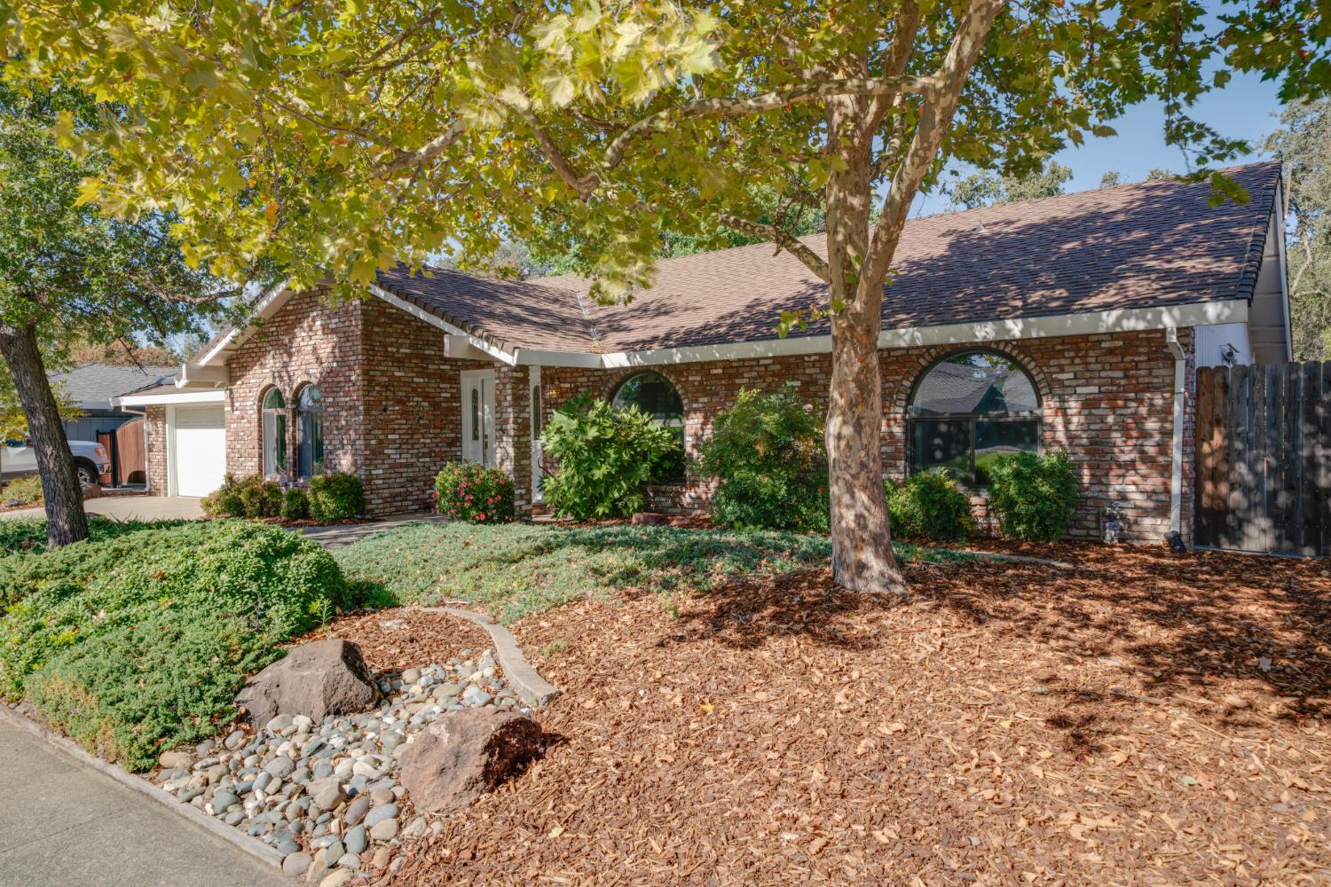 4440 Willowglen Way