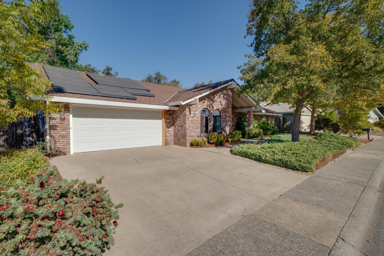 4440 Willowglen Way