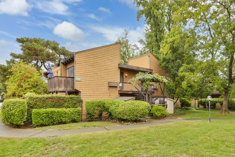 820 Woodside Lane 7 Sacramento CA 95825