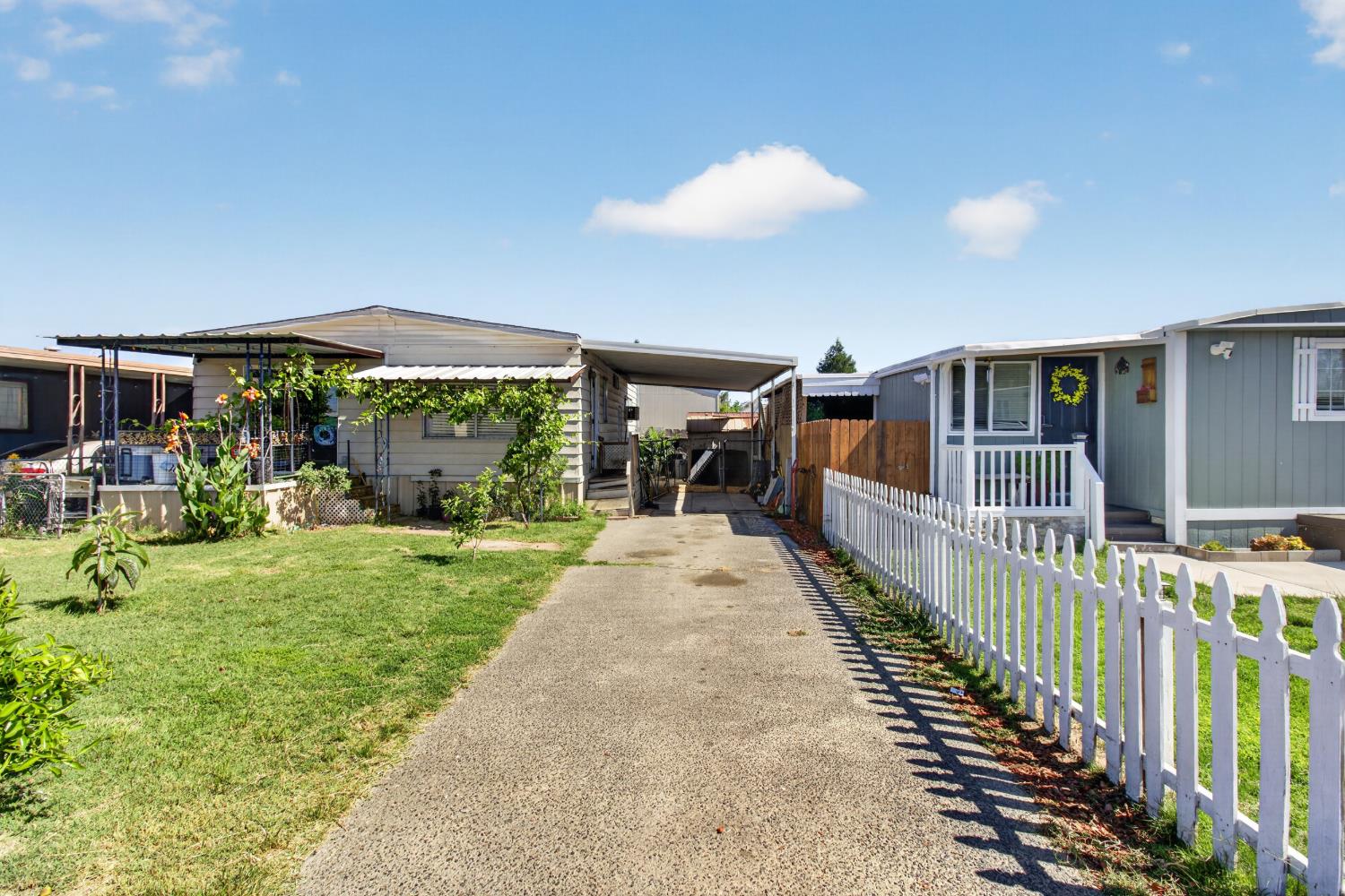 2900 Muir Avenue 67