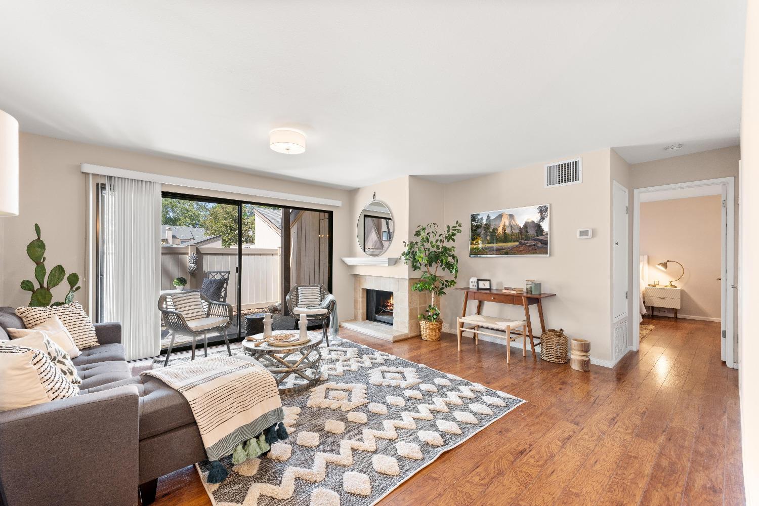 524 Woodside Oaks 7