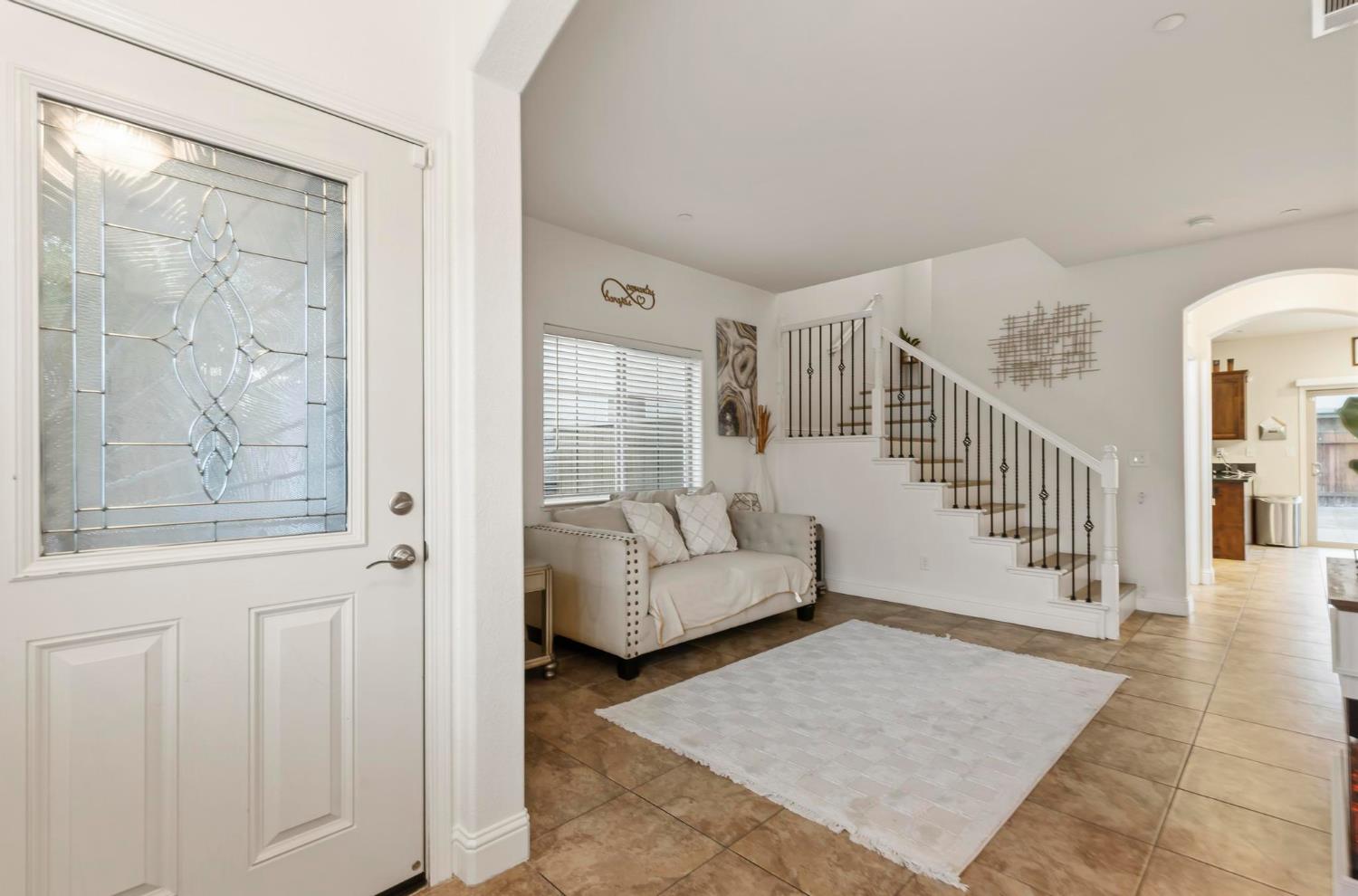 5615 Peach Tree Drive