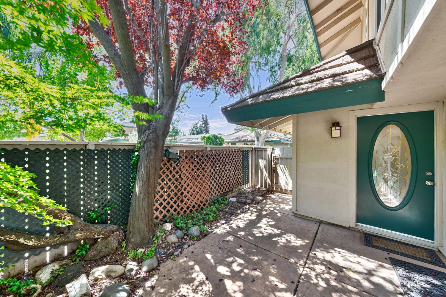 506 Roundtree Court