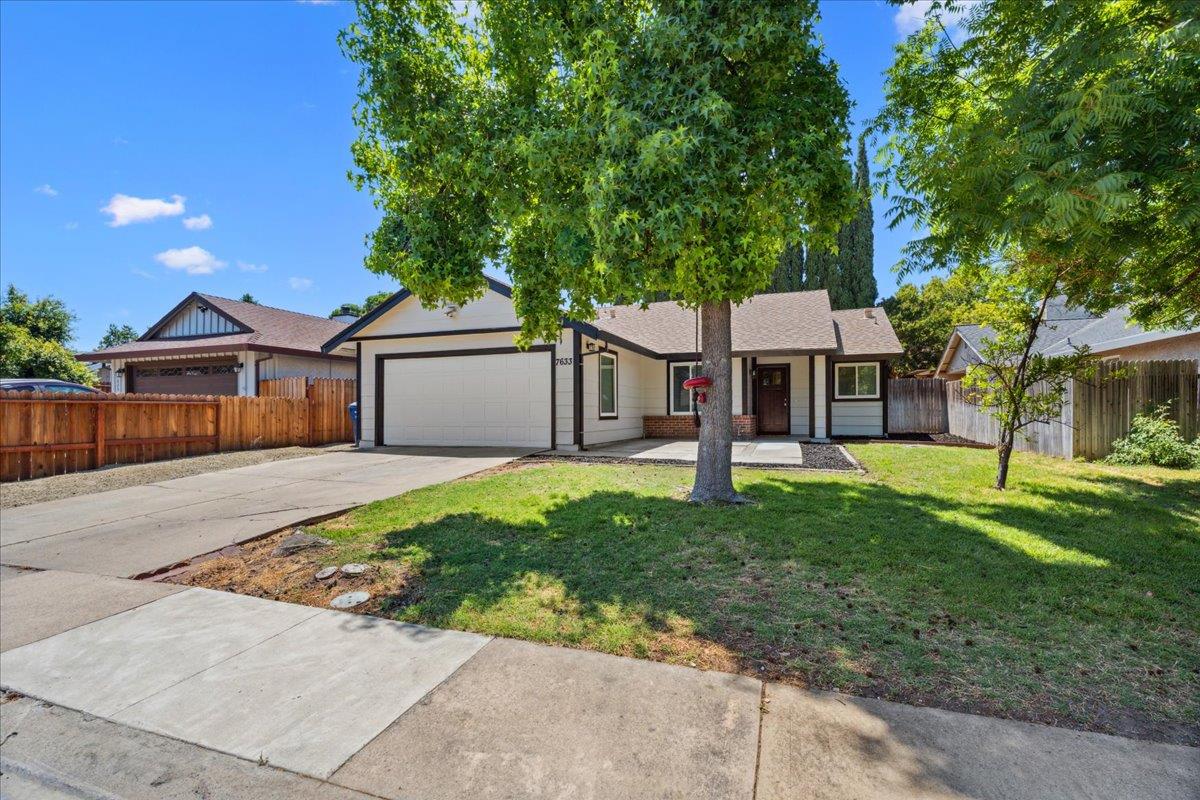 7633 La Tour Drive