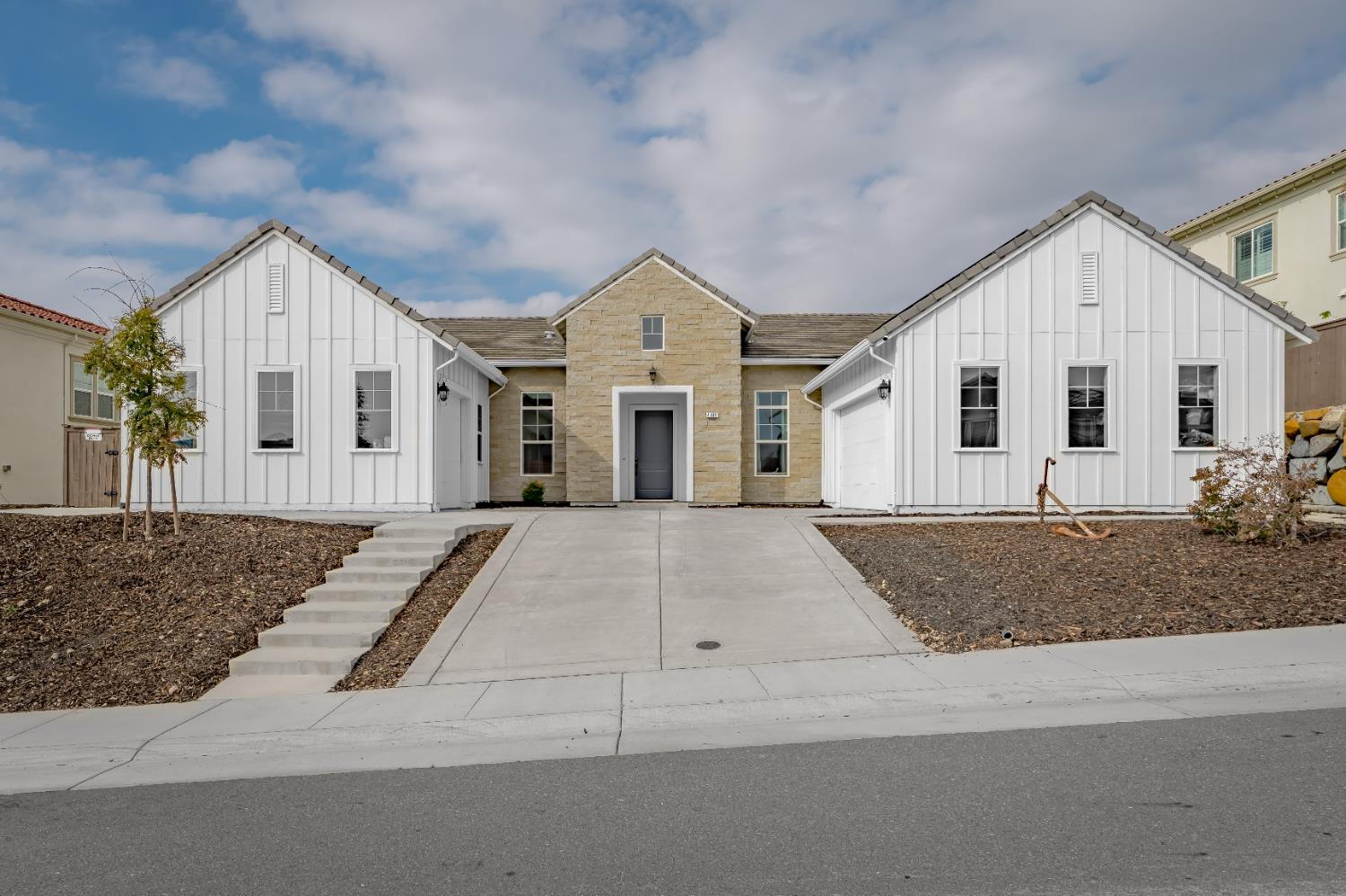 4009 Whitney Vista Lane