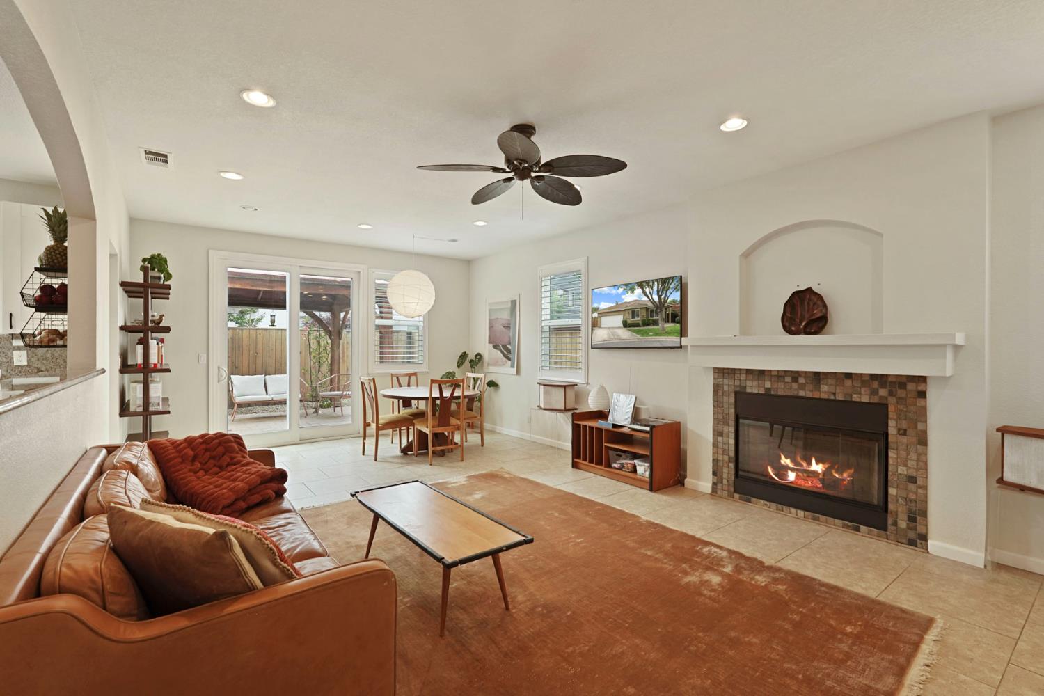 4311 Chariot Court