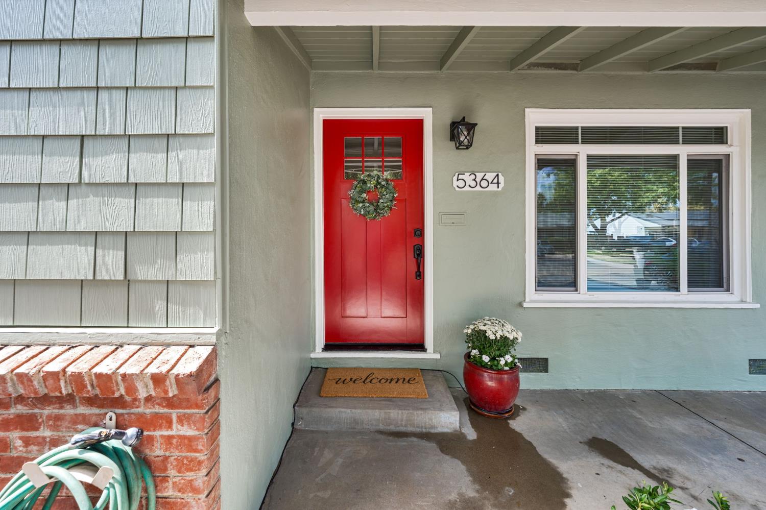 5364 48th Street