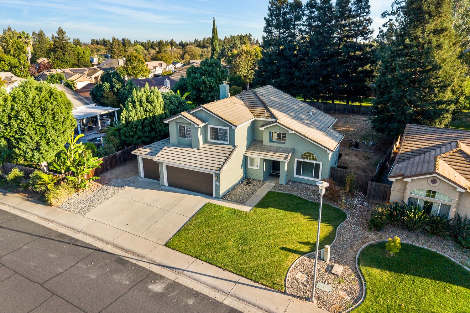 9376 Crowell Drive