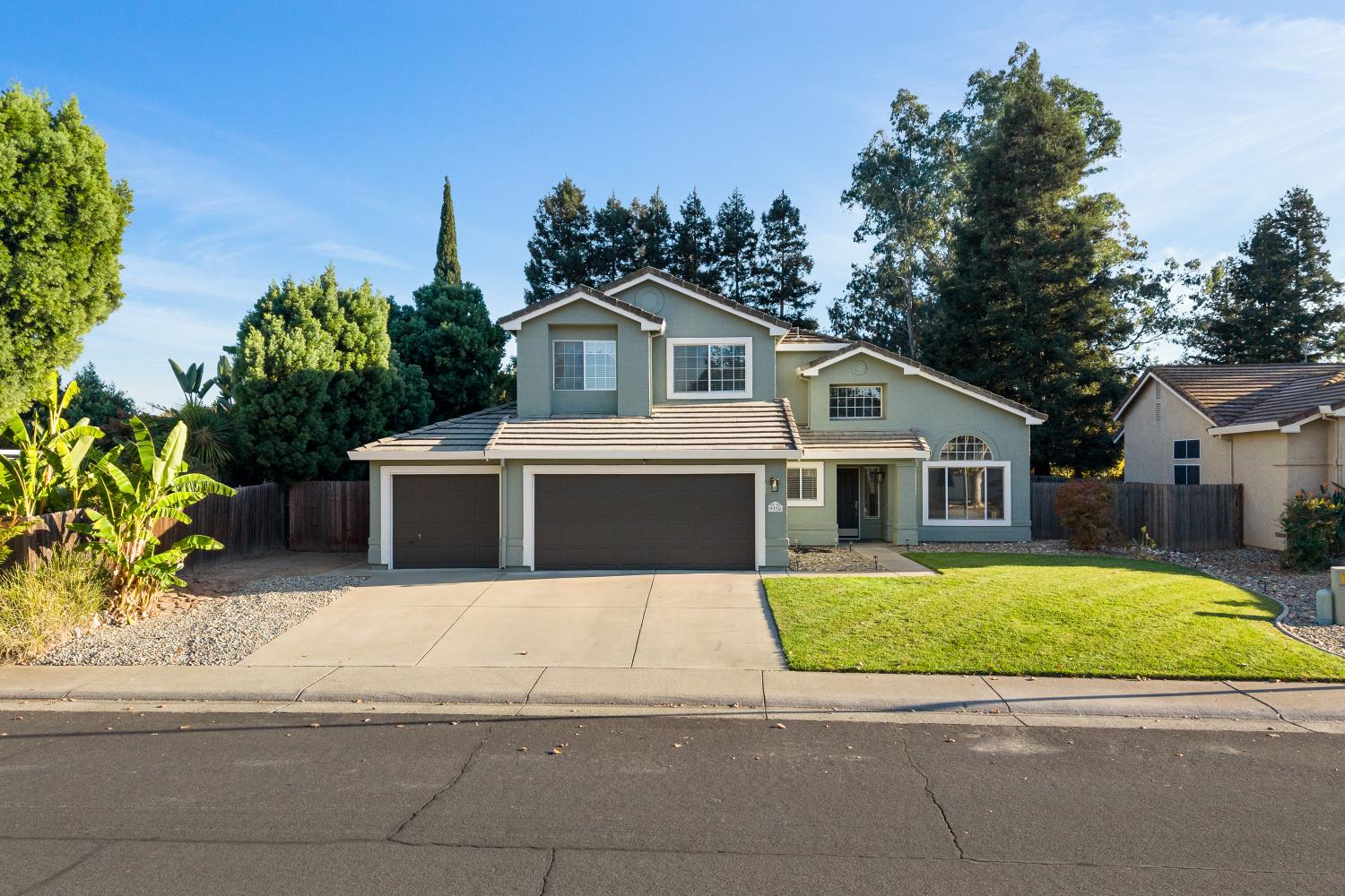 9376 Crowell Drive