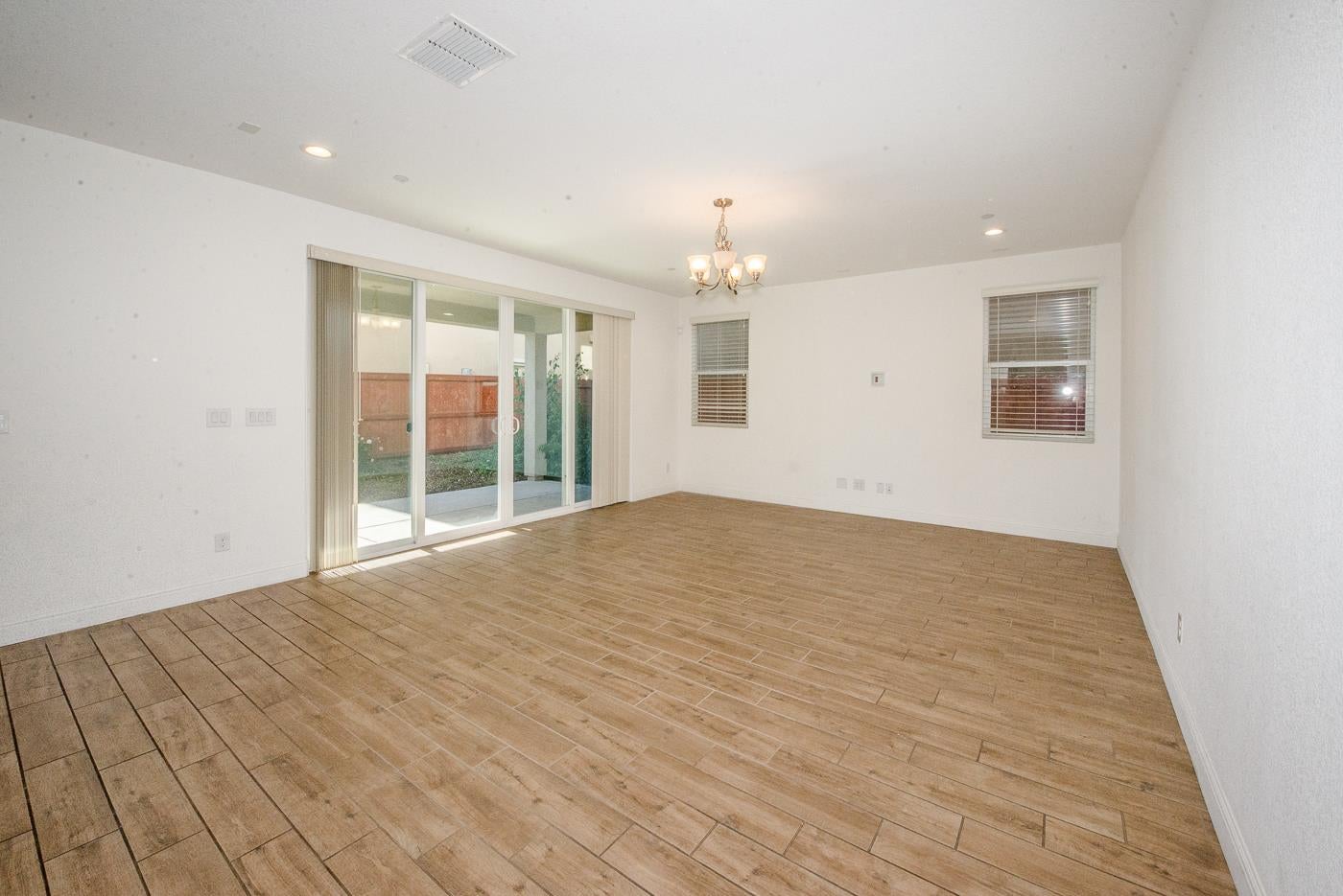8434 Stellata Lane