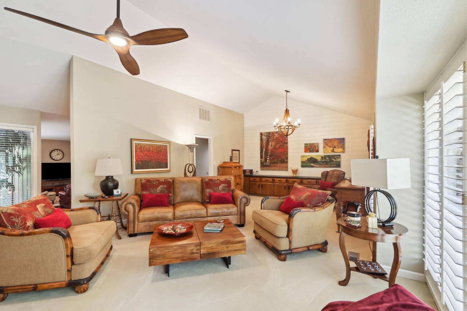 3305 Inverness Court