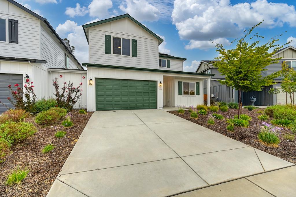 3293 Stone Field Way