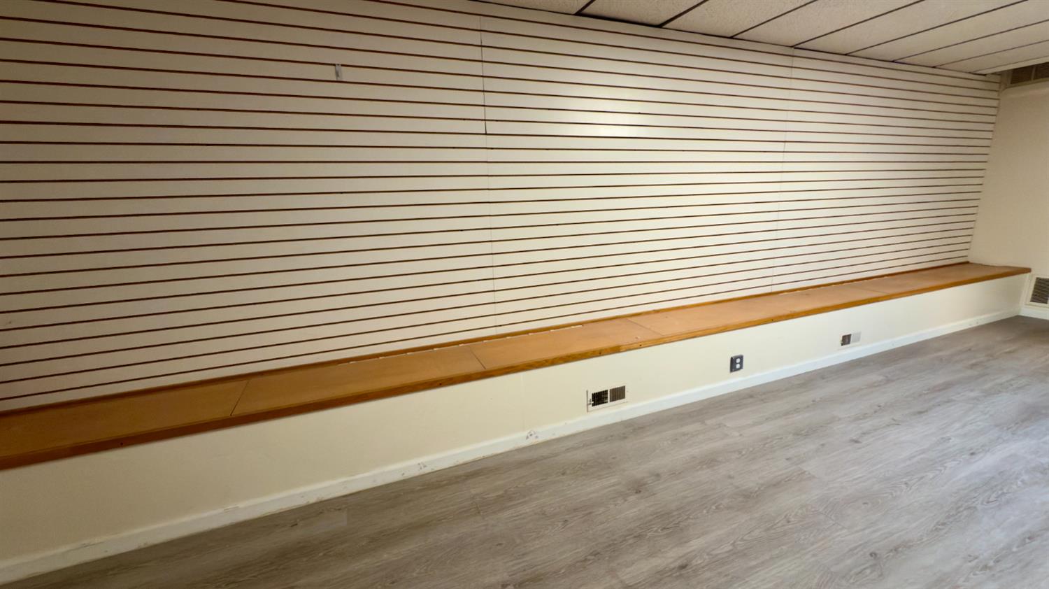 4450 Enterprise Street 114