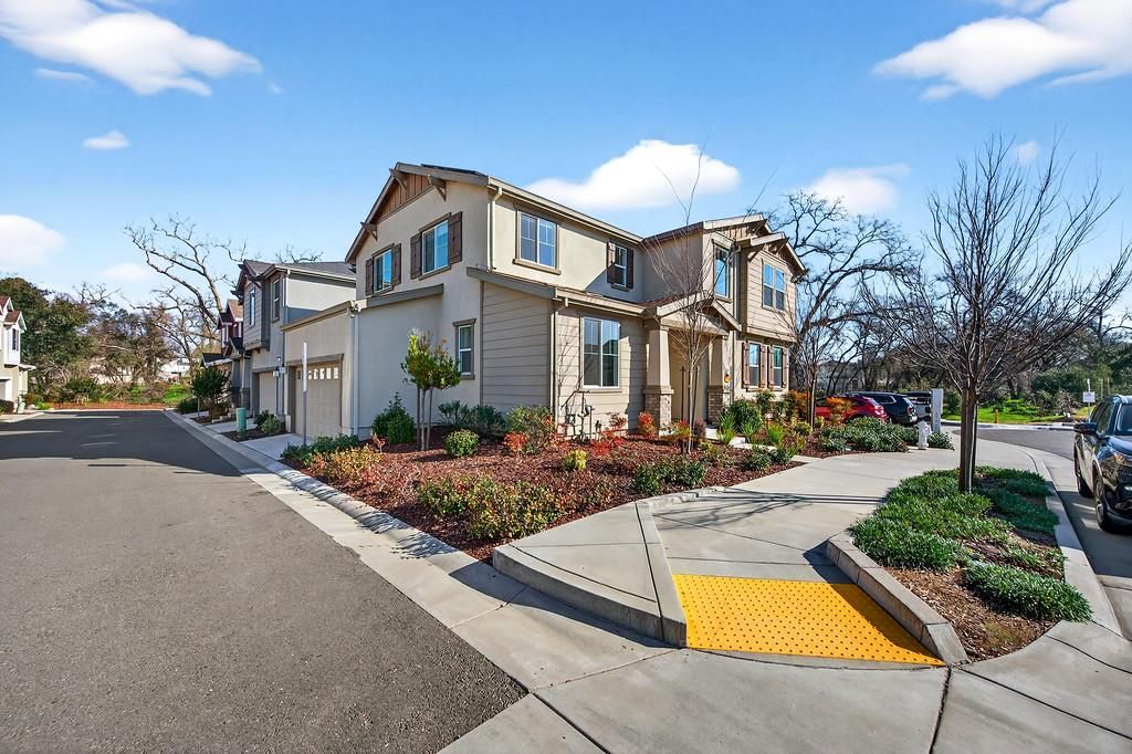 Photo of 6174 Florence Alley, Citrus Heights, CA 95610 (MLS # 226012997)