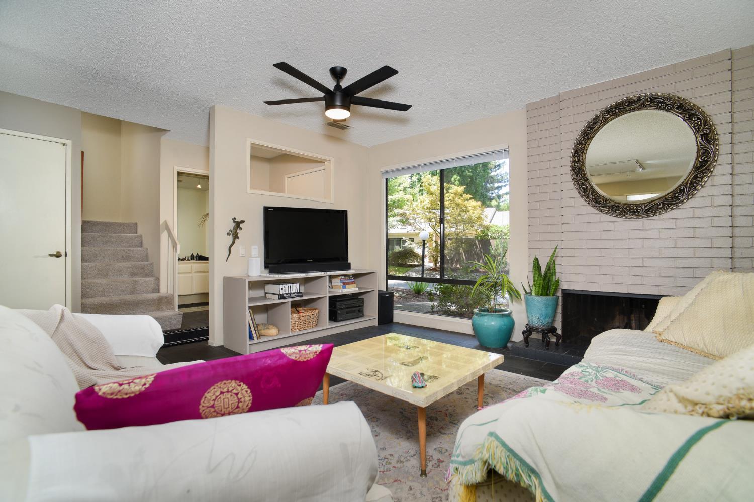503 Elmhurst Circle