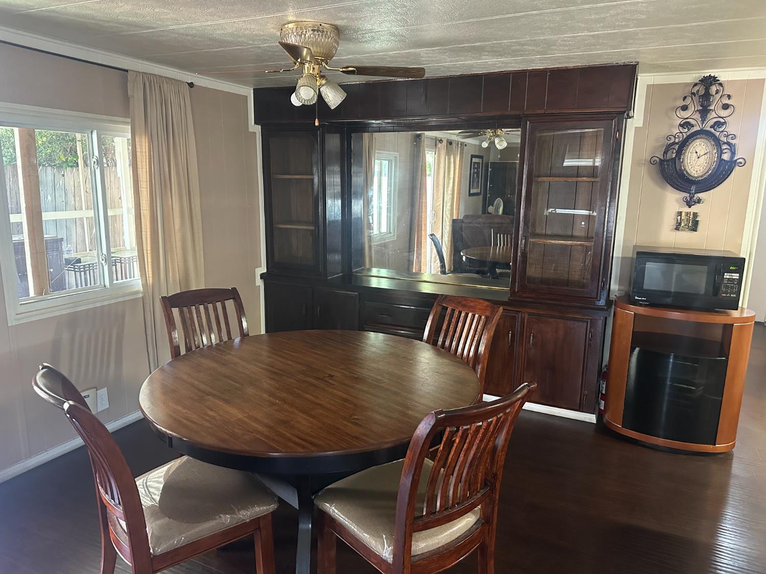 5040 Jackson Street 48