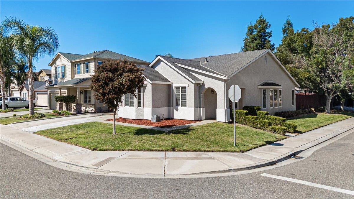 2327 Hearthsong Court