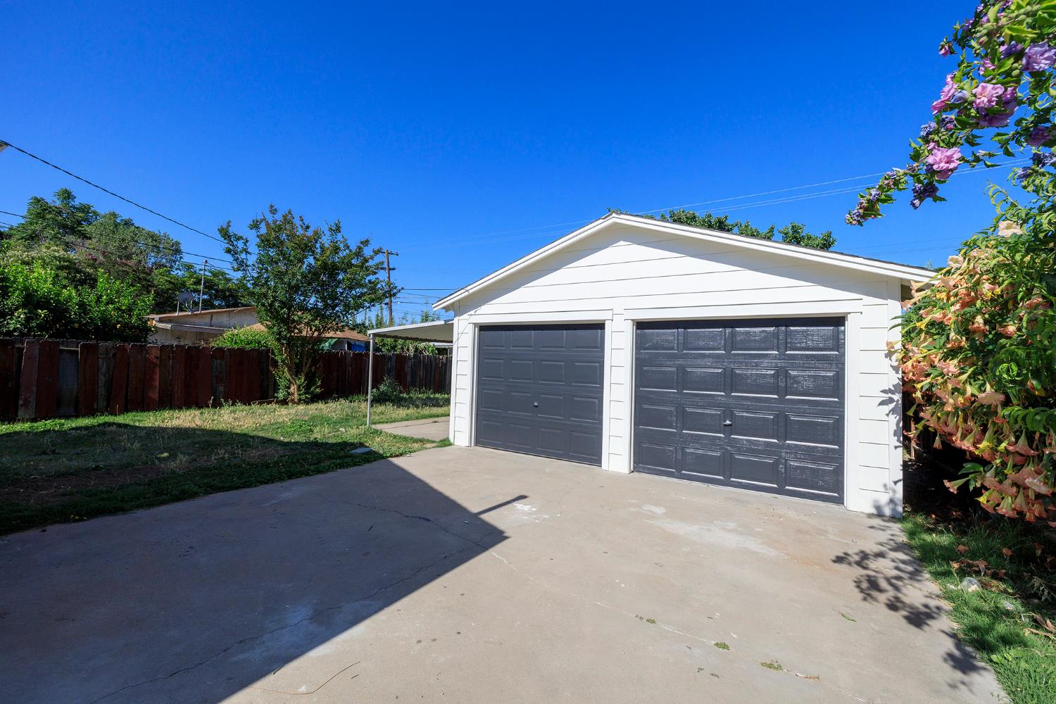 825 Wheatley Avenue