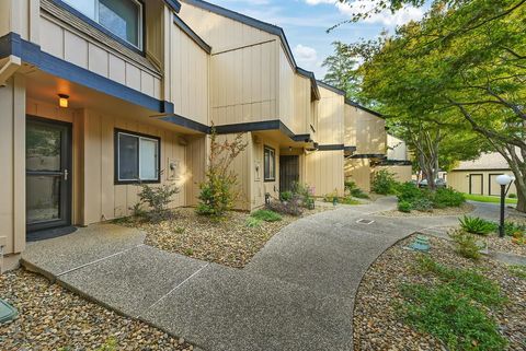 9118 Madison Green Lane 24 Orangevale CA 95662