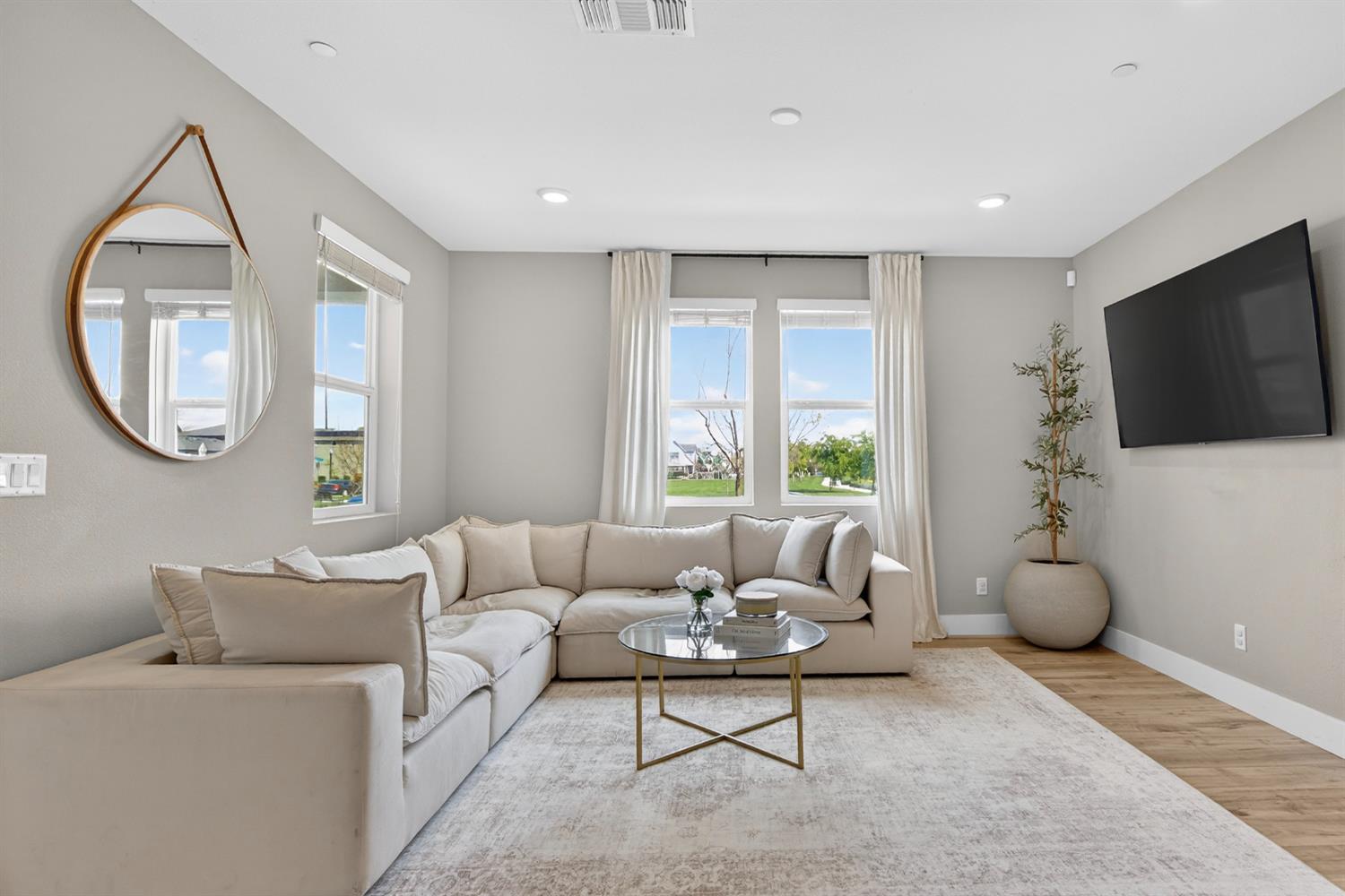 2861 Bathford Street